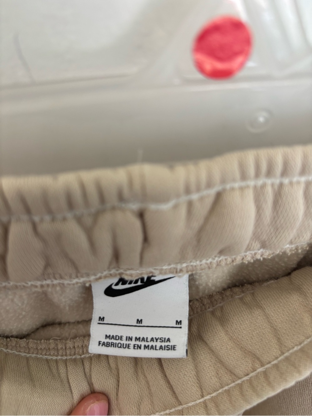 Nike Beige Sweatpants with White Logo Tag - Picture 4 of 5